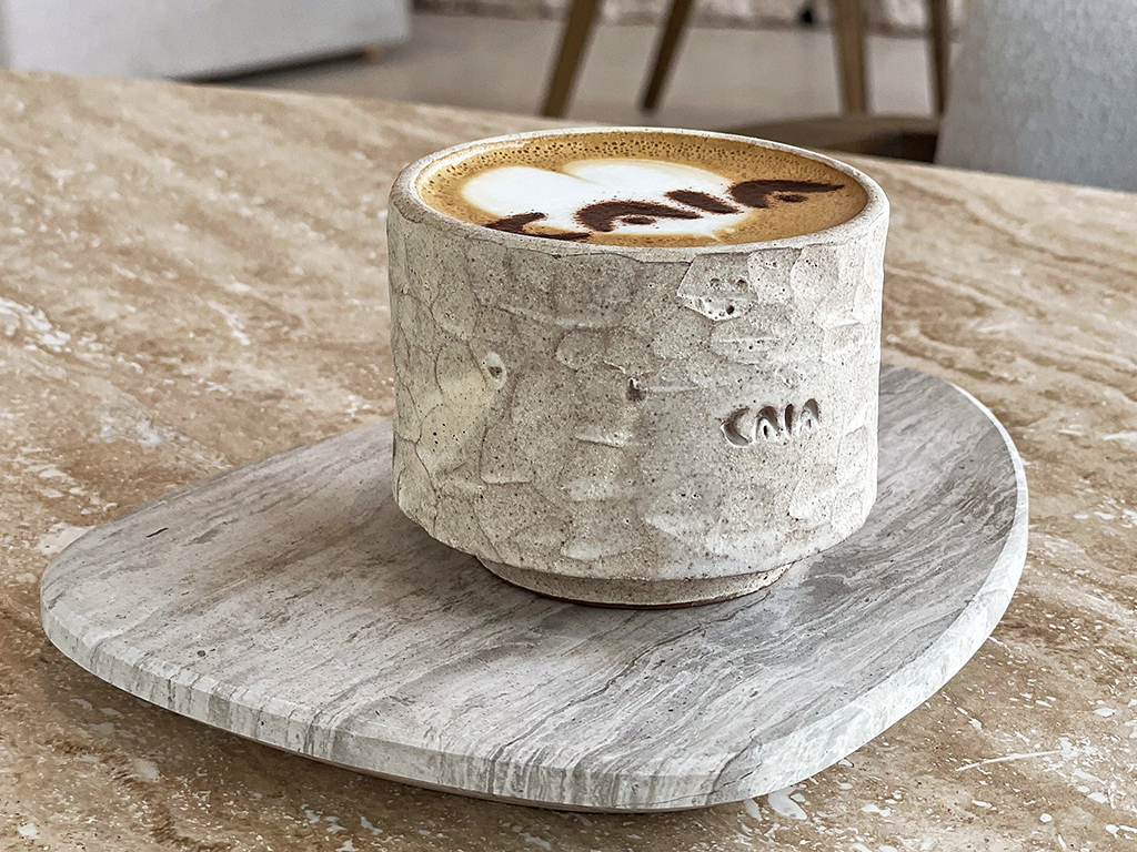 Caia Café pottery mug